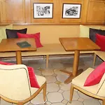 Alpina Hotel